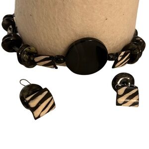 Black White Zebra Stone Look Beaded Wire Form Necklace Earring Set Boho Artisan